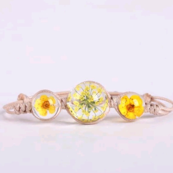 ADJUSTABLE DRY FLOWER BRACELET GLASS BALL - Picture 1 of 1